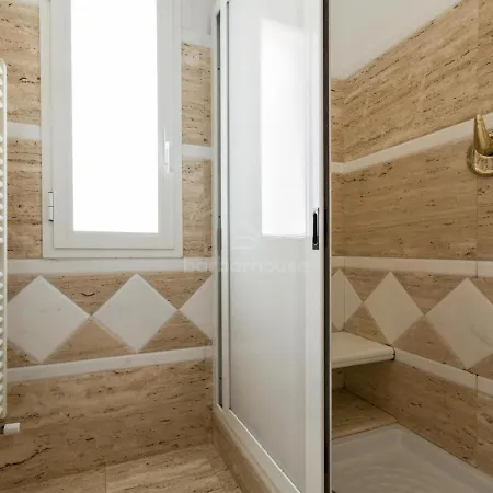 Thalissa Semesterbostad *